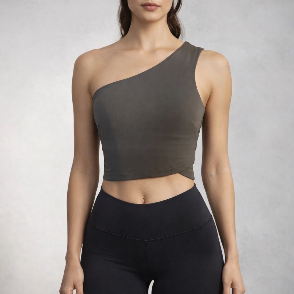 Lululemon Women’s One-Shoulder Cropped Sports Bra in Taupe! Size 2!
